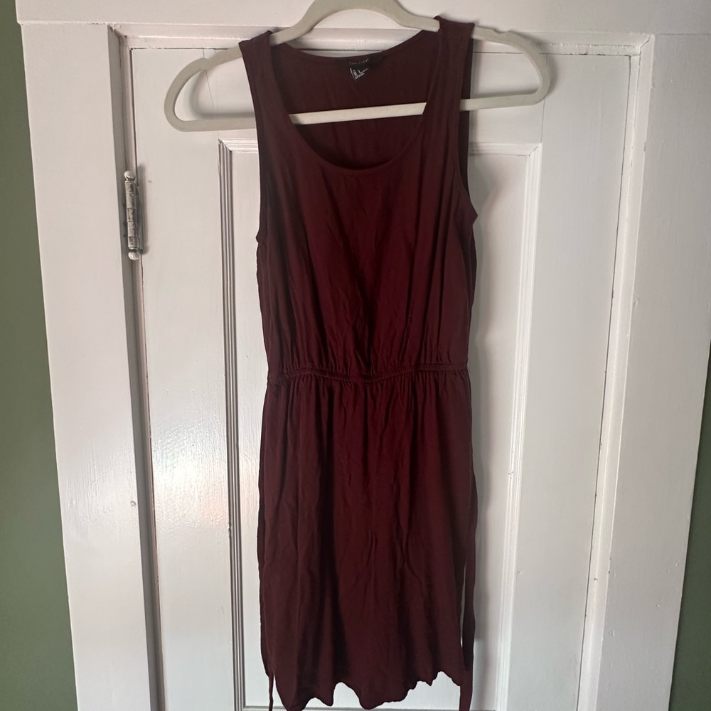 Forever 21 Sleeveless Casual Dress